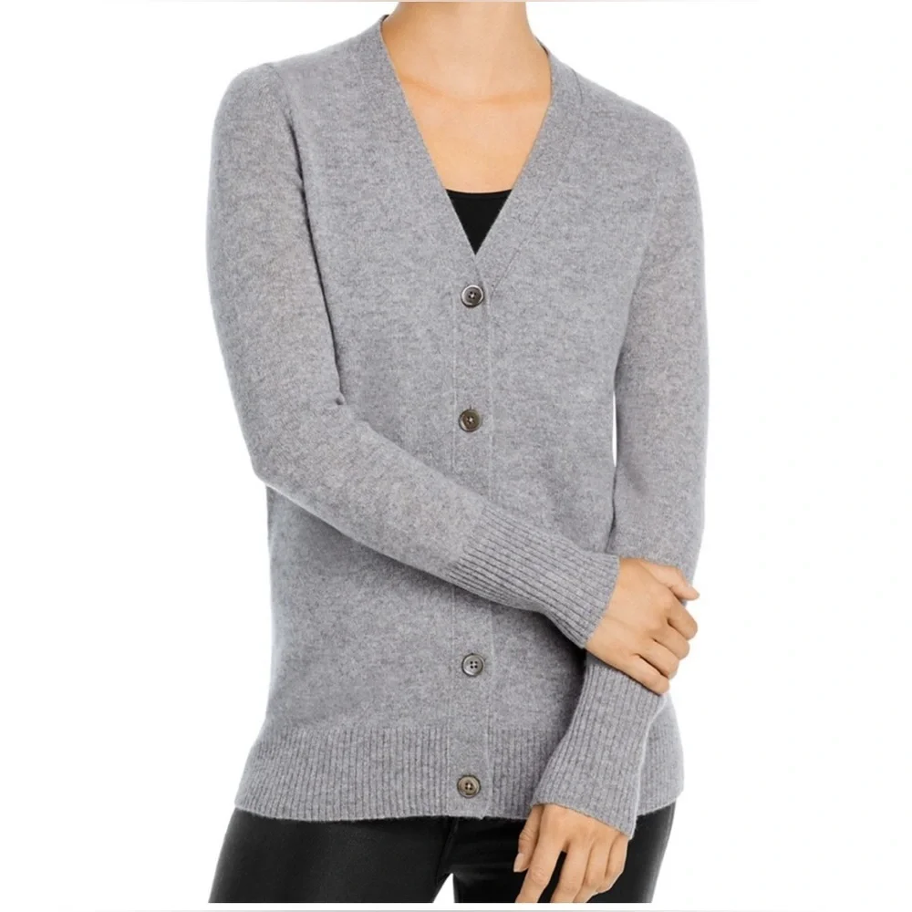 C By Bloomingdales Cashmere Button-Up Medium Gray Women's Sweater Size XS